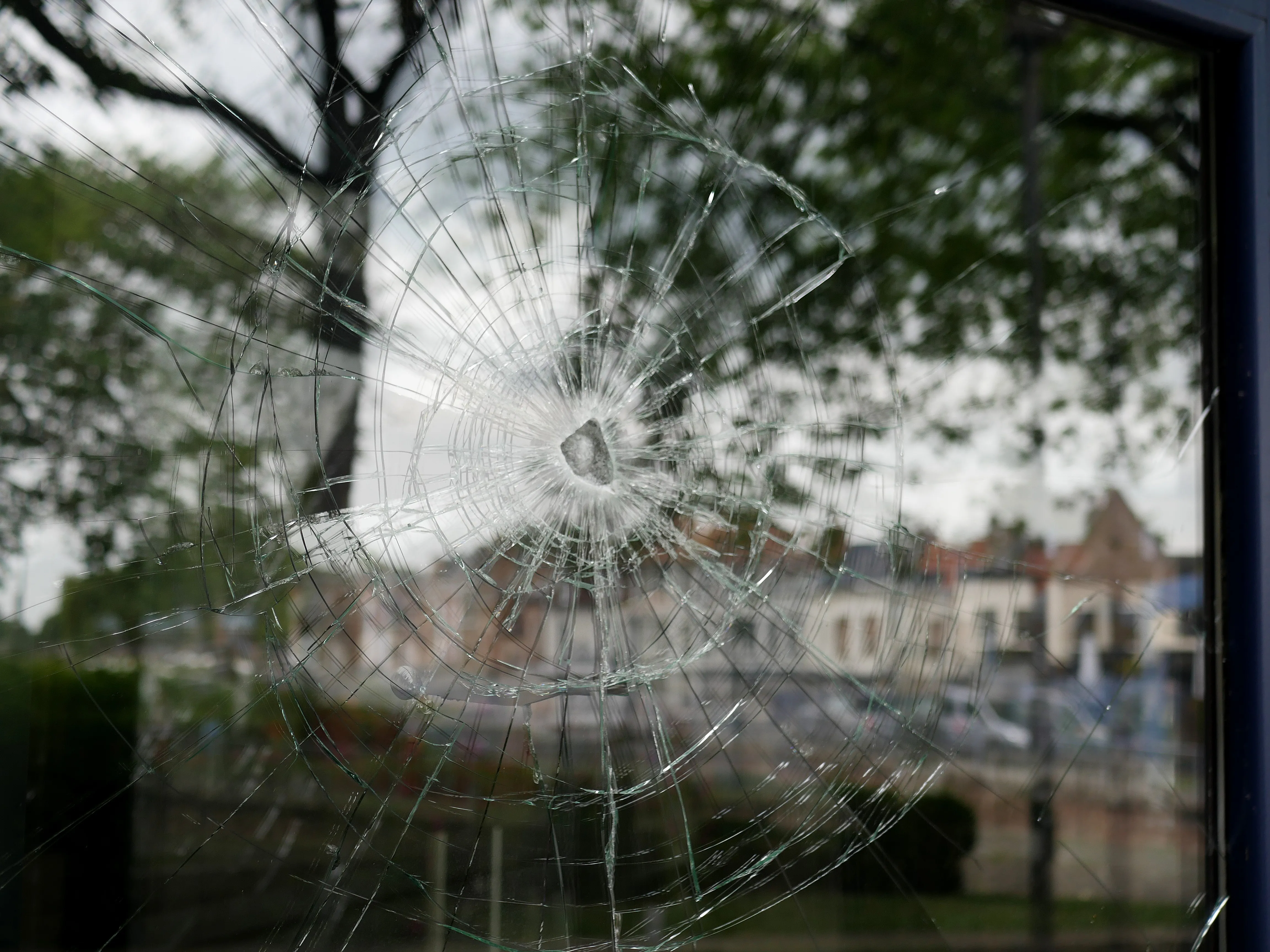 UNE VICTOIRE... PUIS L'HORREUR