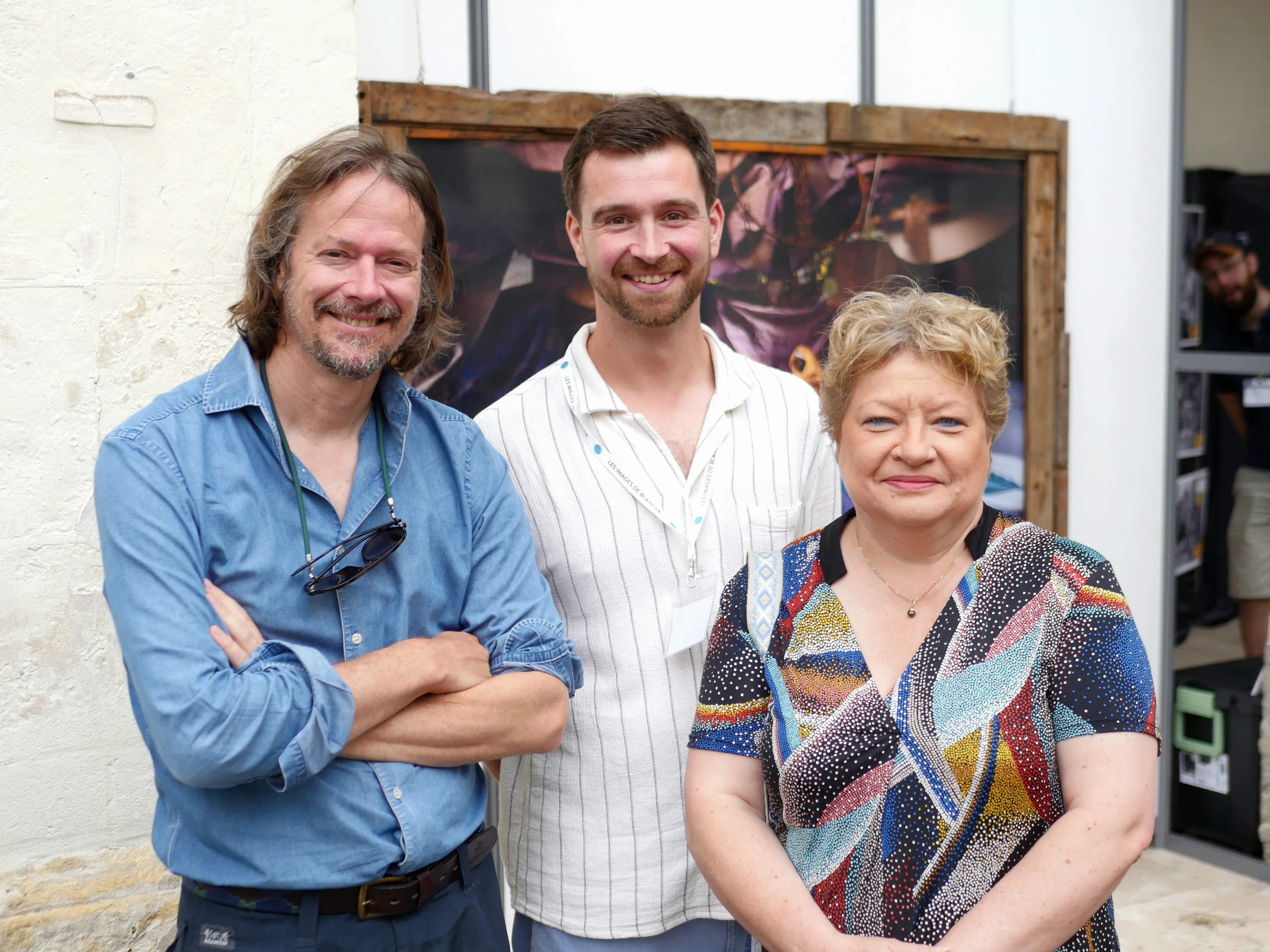 VOYEZ LE MONDE AUTREMENT