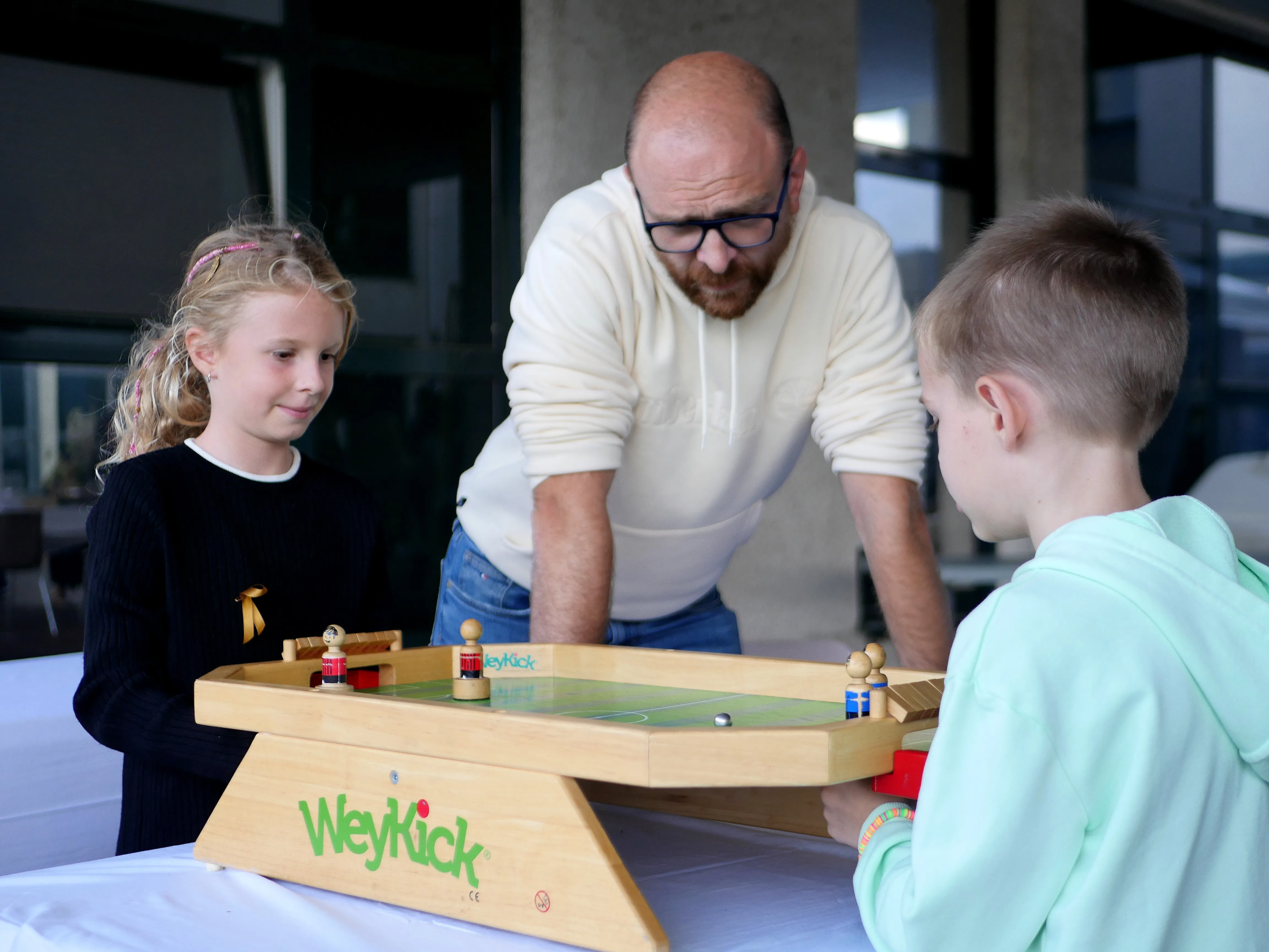 UNE FÊTE EN OR À LA CLINIQUE