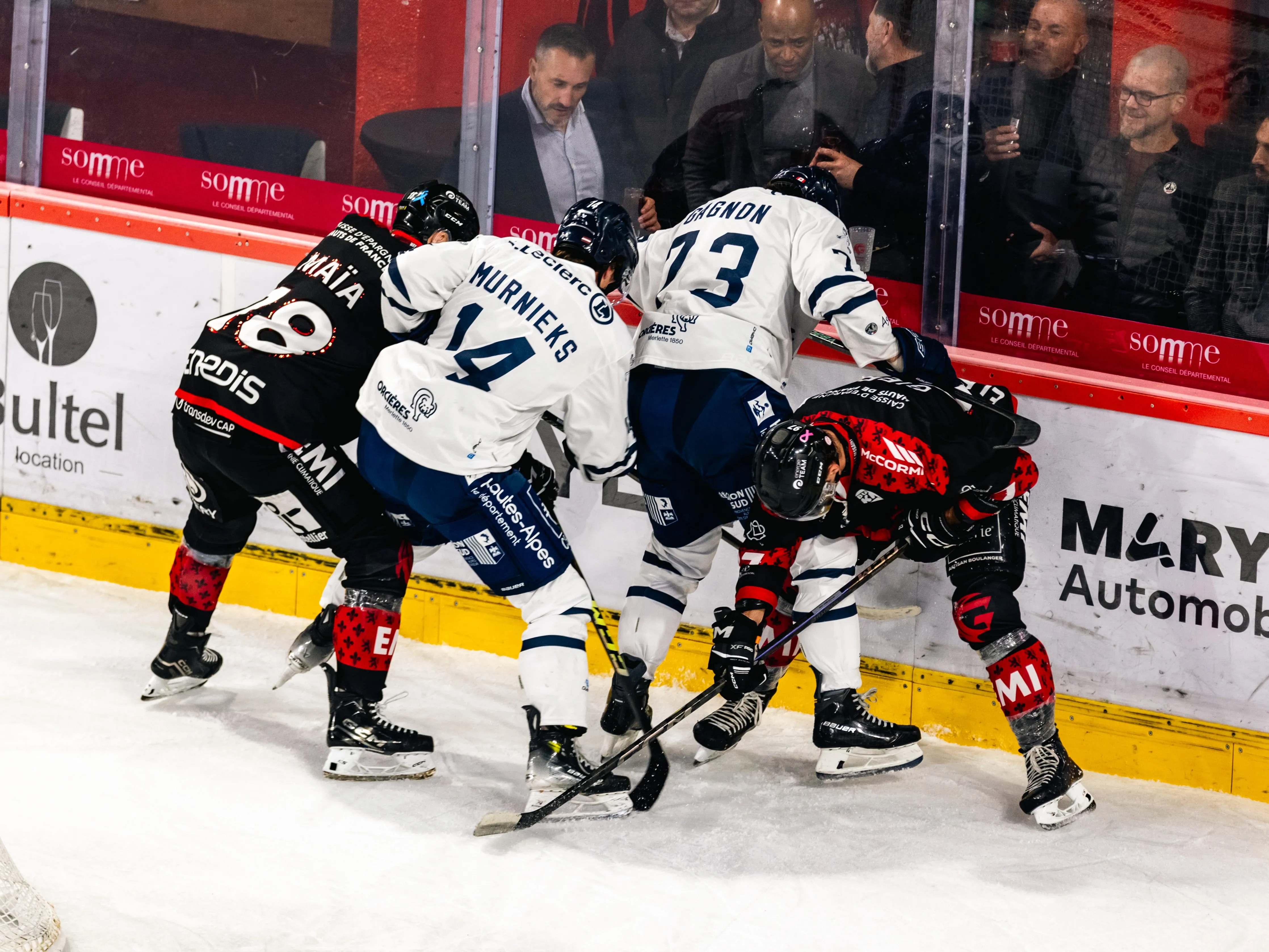 UNE GLACE EN FEU AU COLISEUM