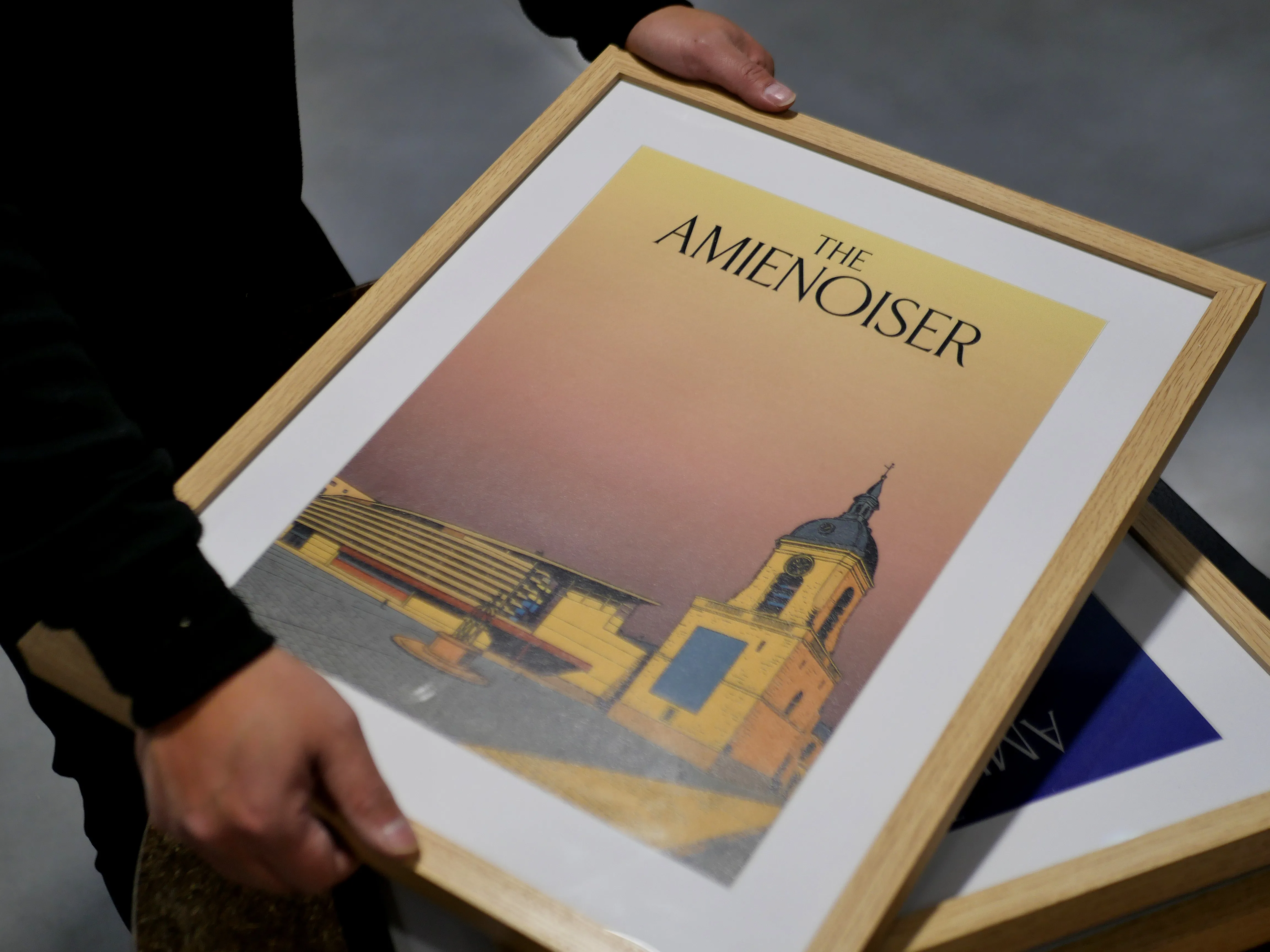 THE AMIENOISER PREND PLACE