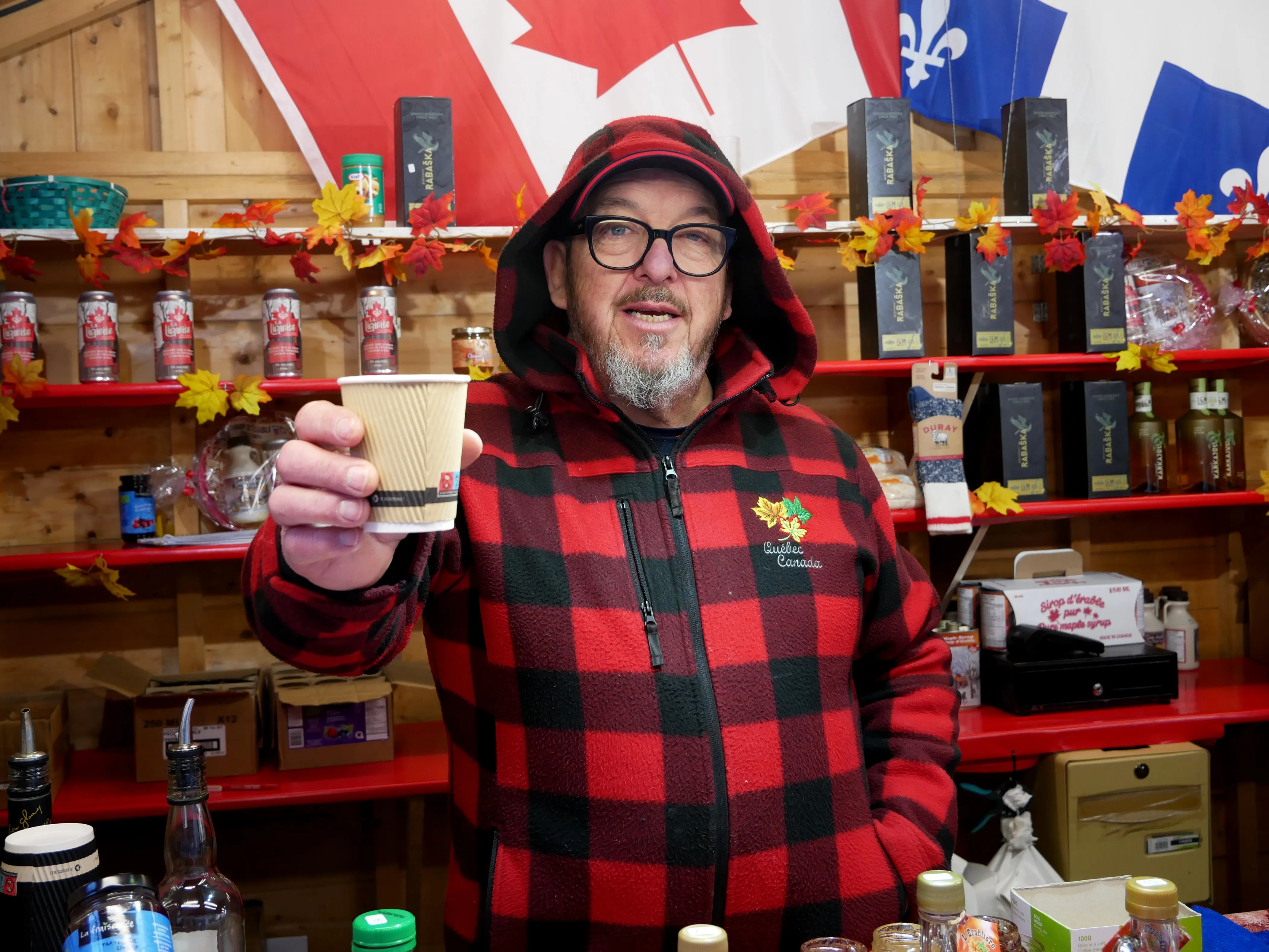 CLAP DE FIN POUR LE MARCHÉ