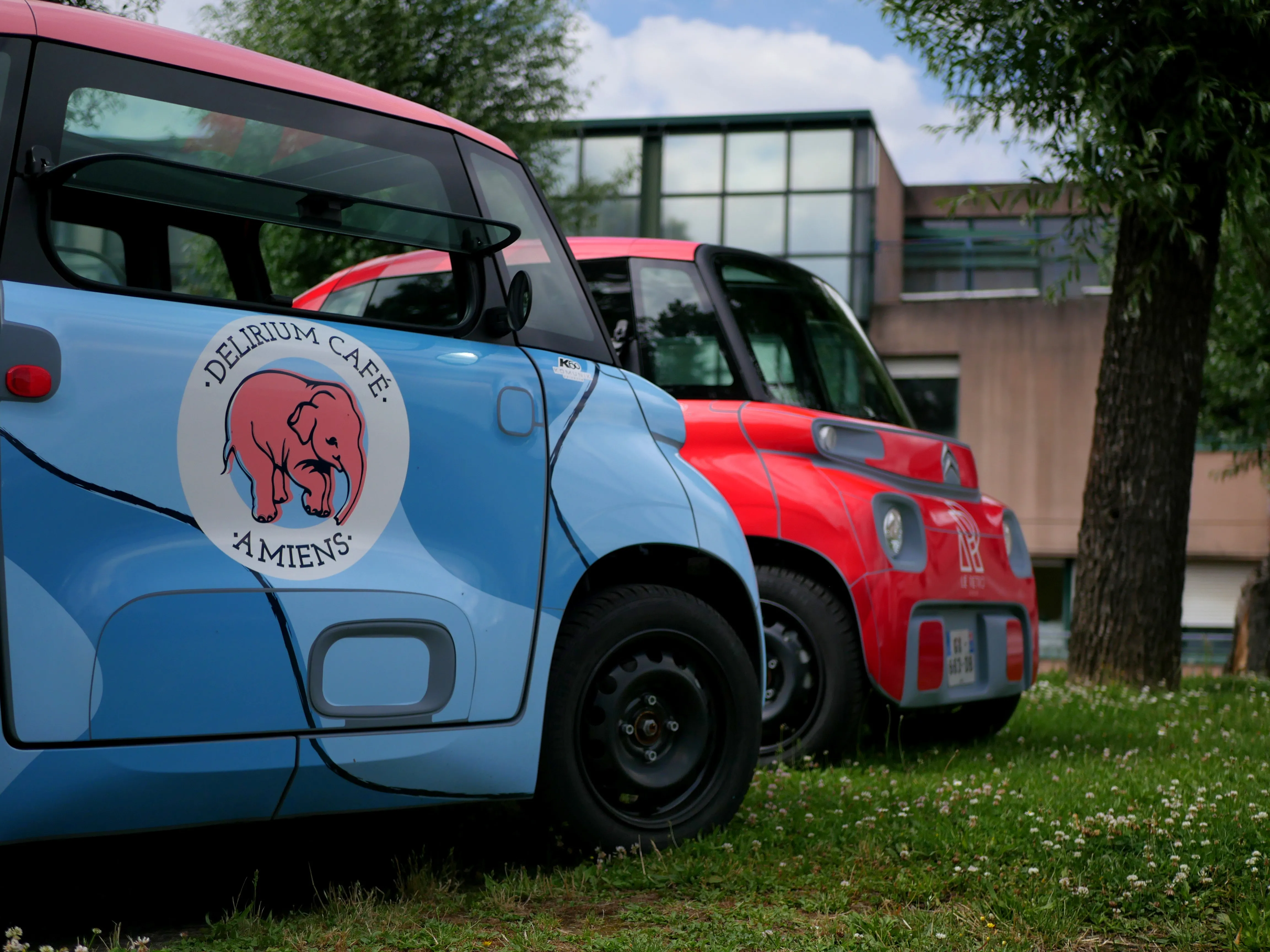 UNE COM' QUI A DU BON