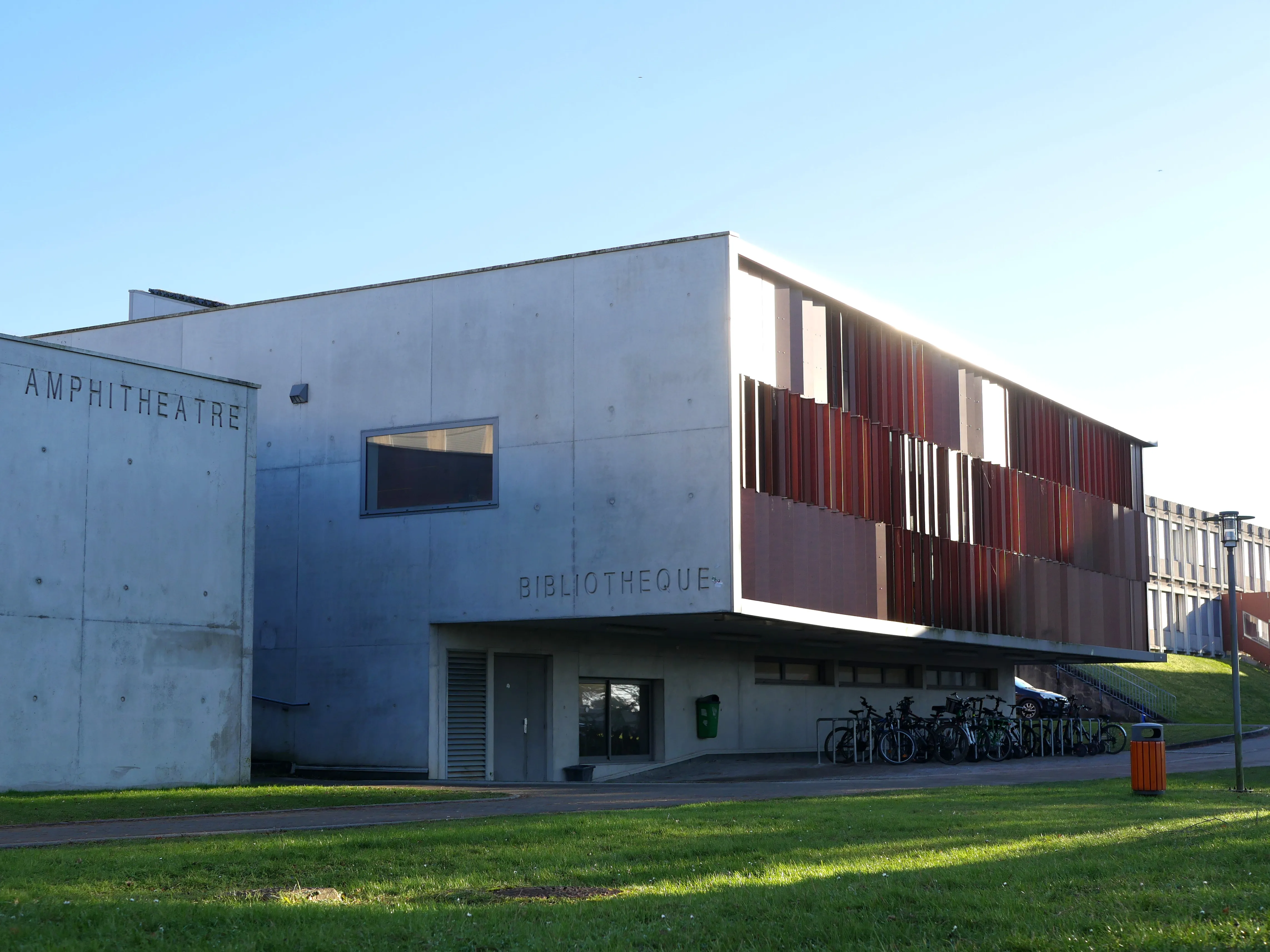 L'IUT (UPJV) EST À TA PORTÉE