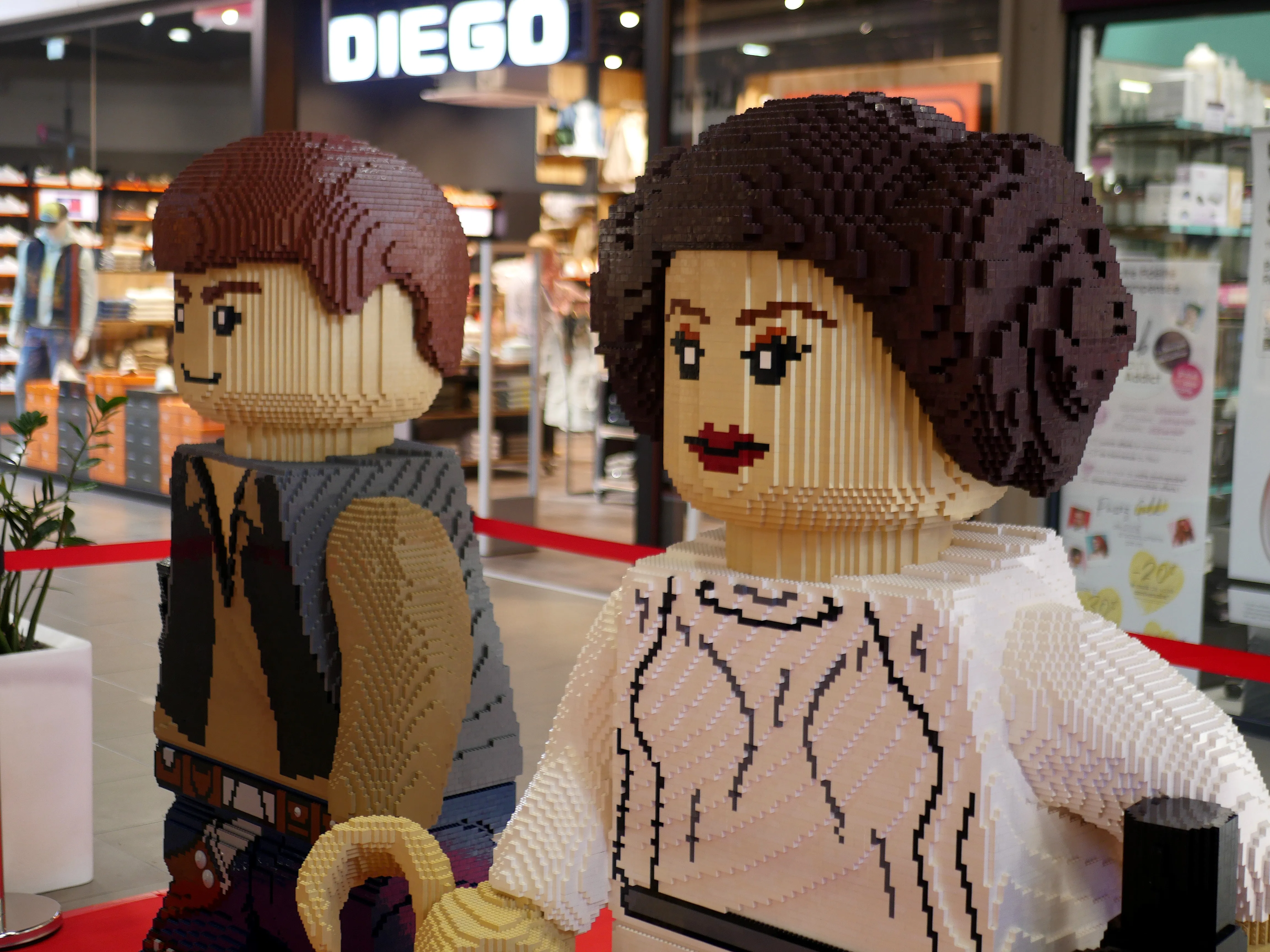 UN VOYAGE INTERGALAC'BRIQUES