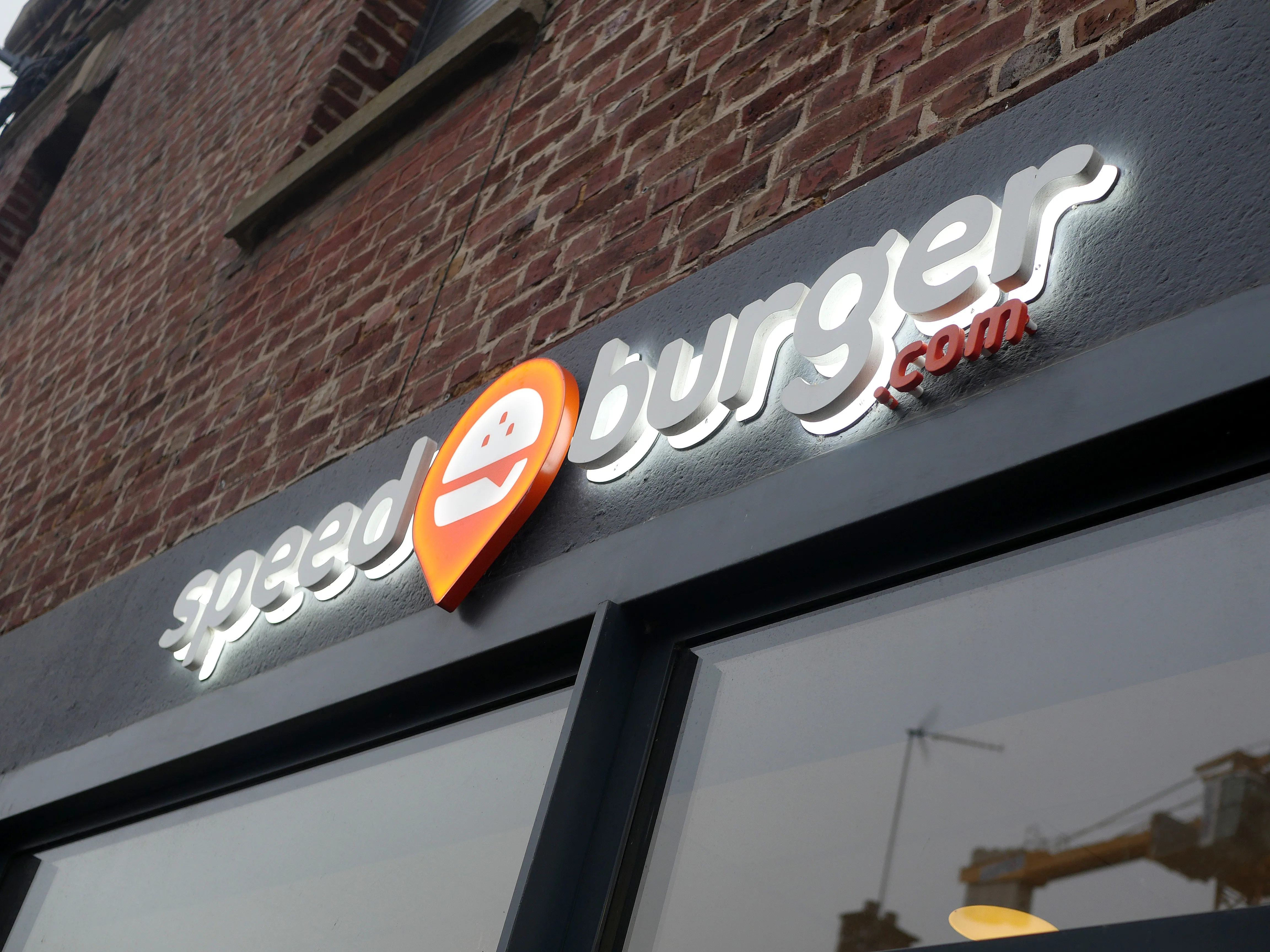 Speed Burger fait aussi vite que bon !