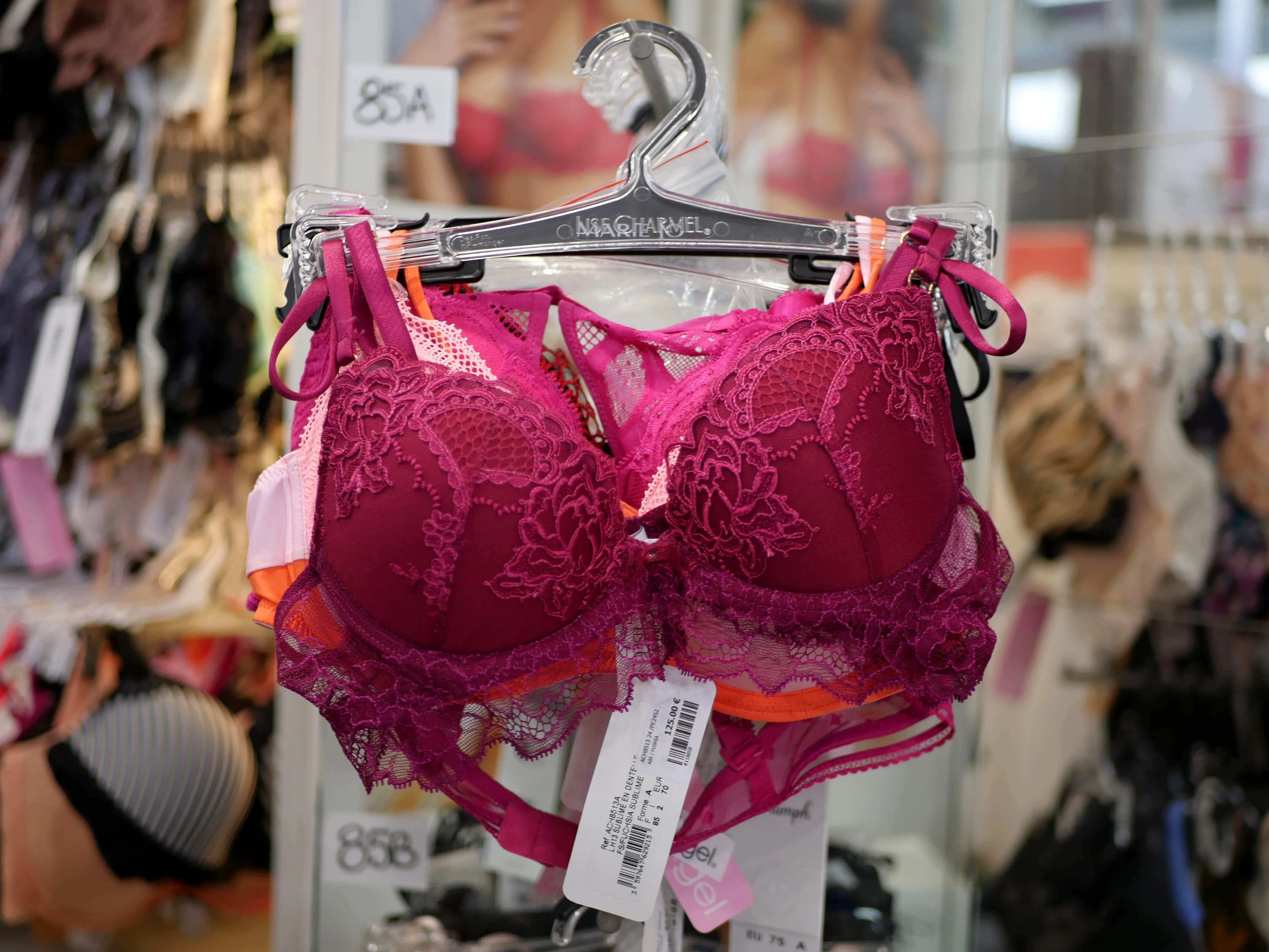 De la lingerie mais pas que !